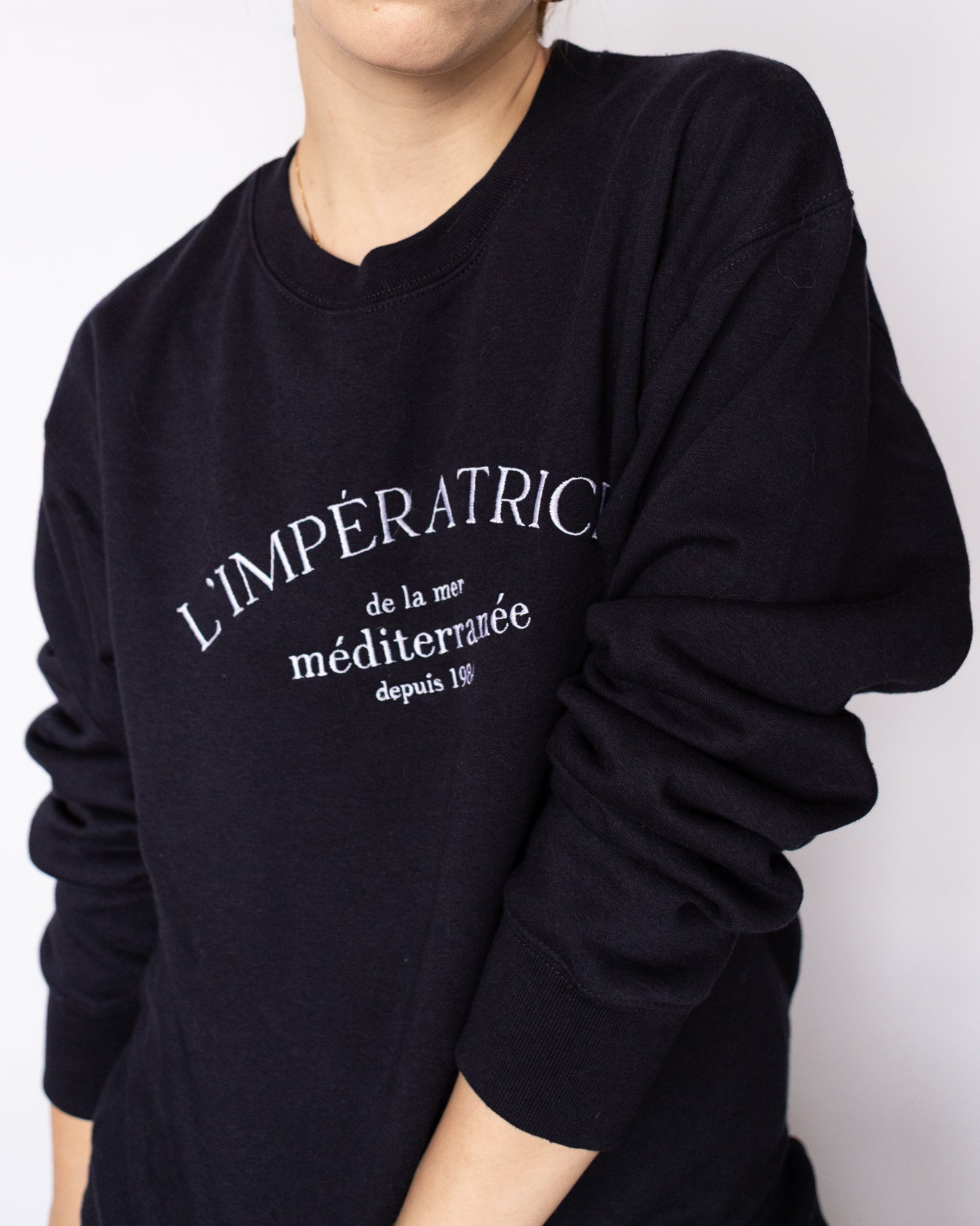 L’impératrice de la Mer Méditerranée Sweatshirt – Embroidered Premium Pullover