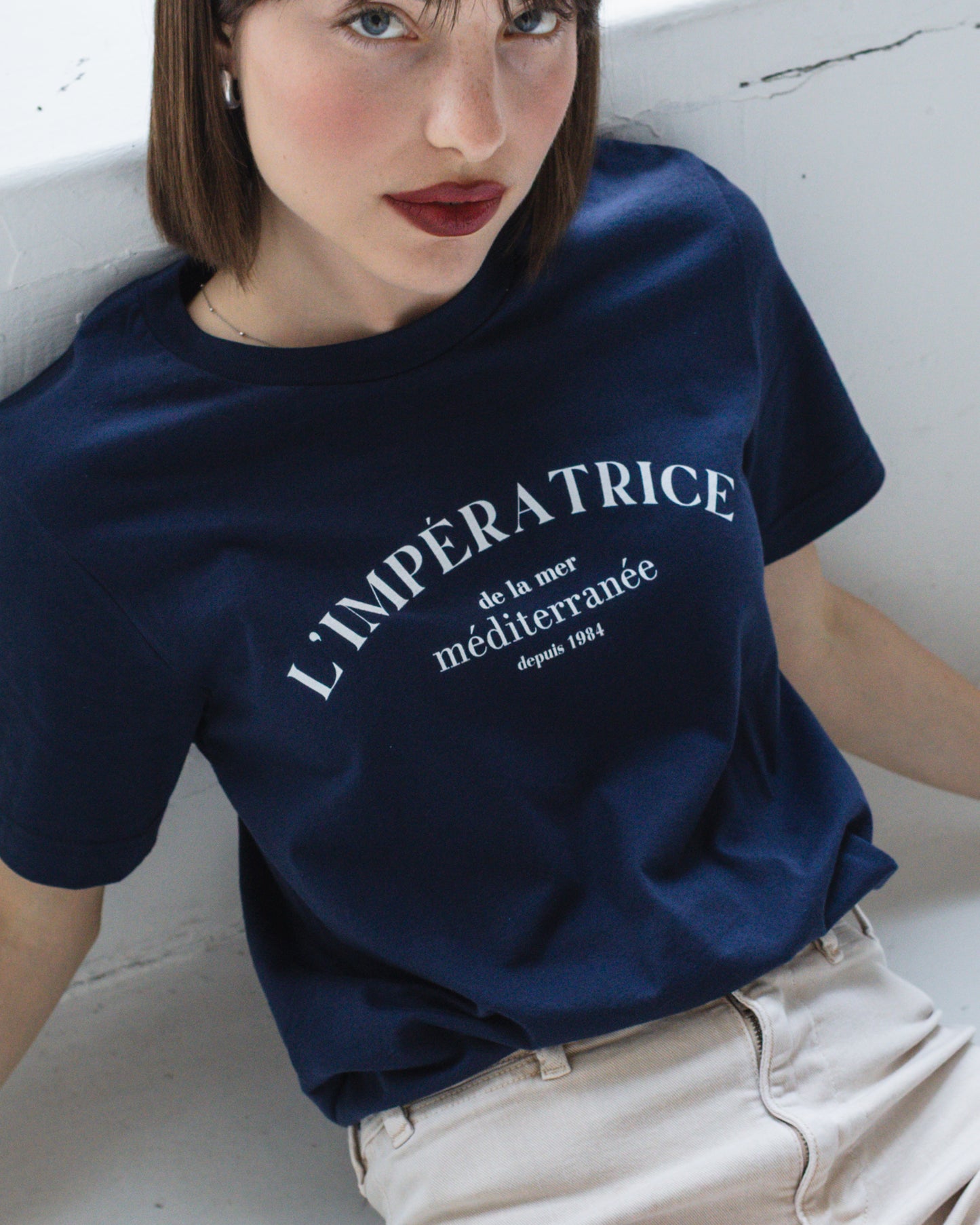 L’impératrice de la Mer Méditerranée T-Shirt – French Statement Unisex Tee