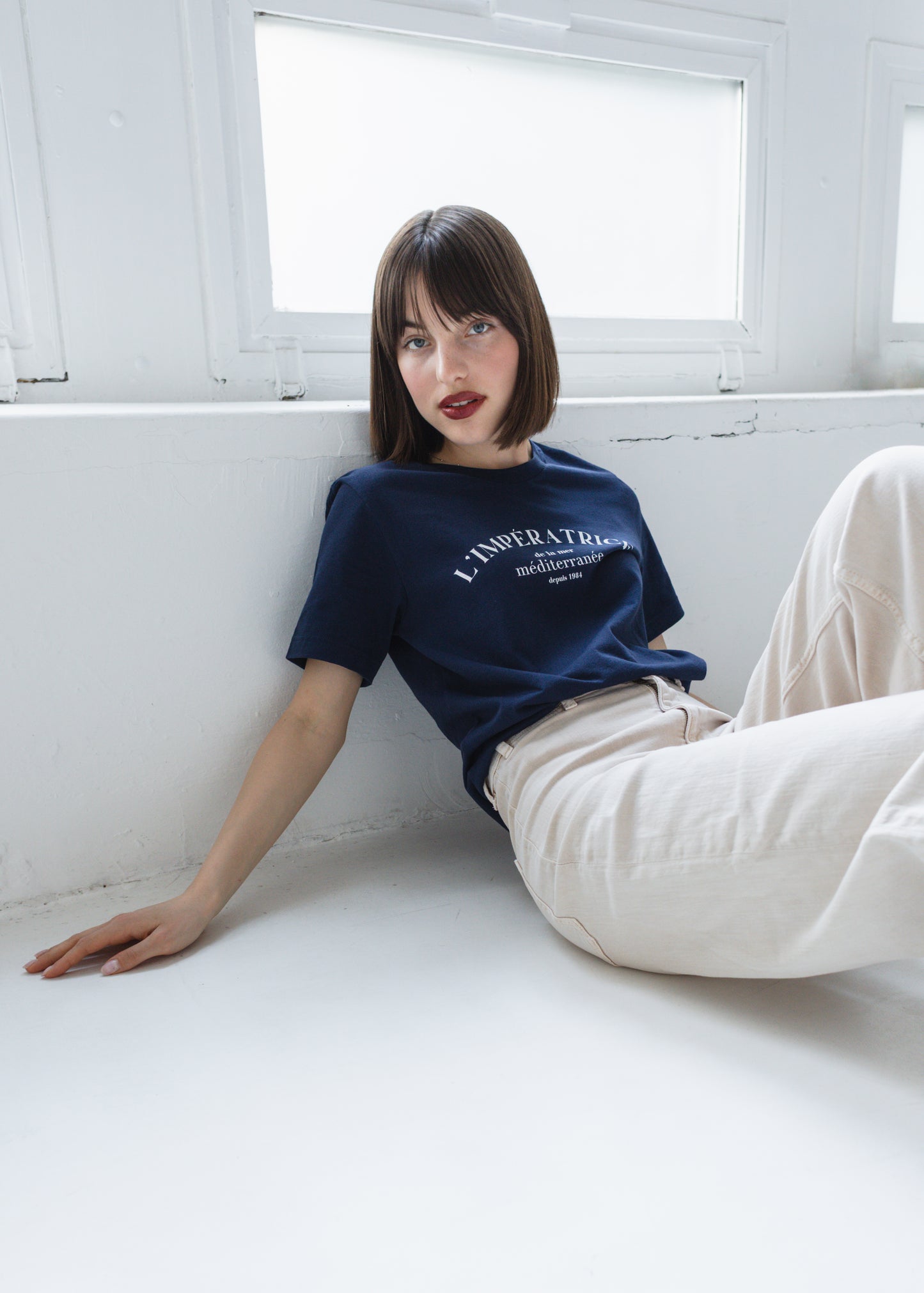 L’impératrice de la Mer Méditerranée T-Shirt – French Statement Unisex Tee
