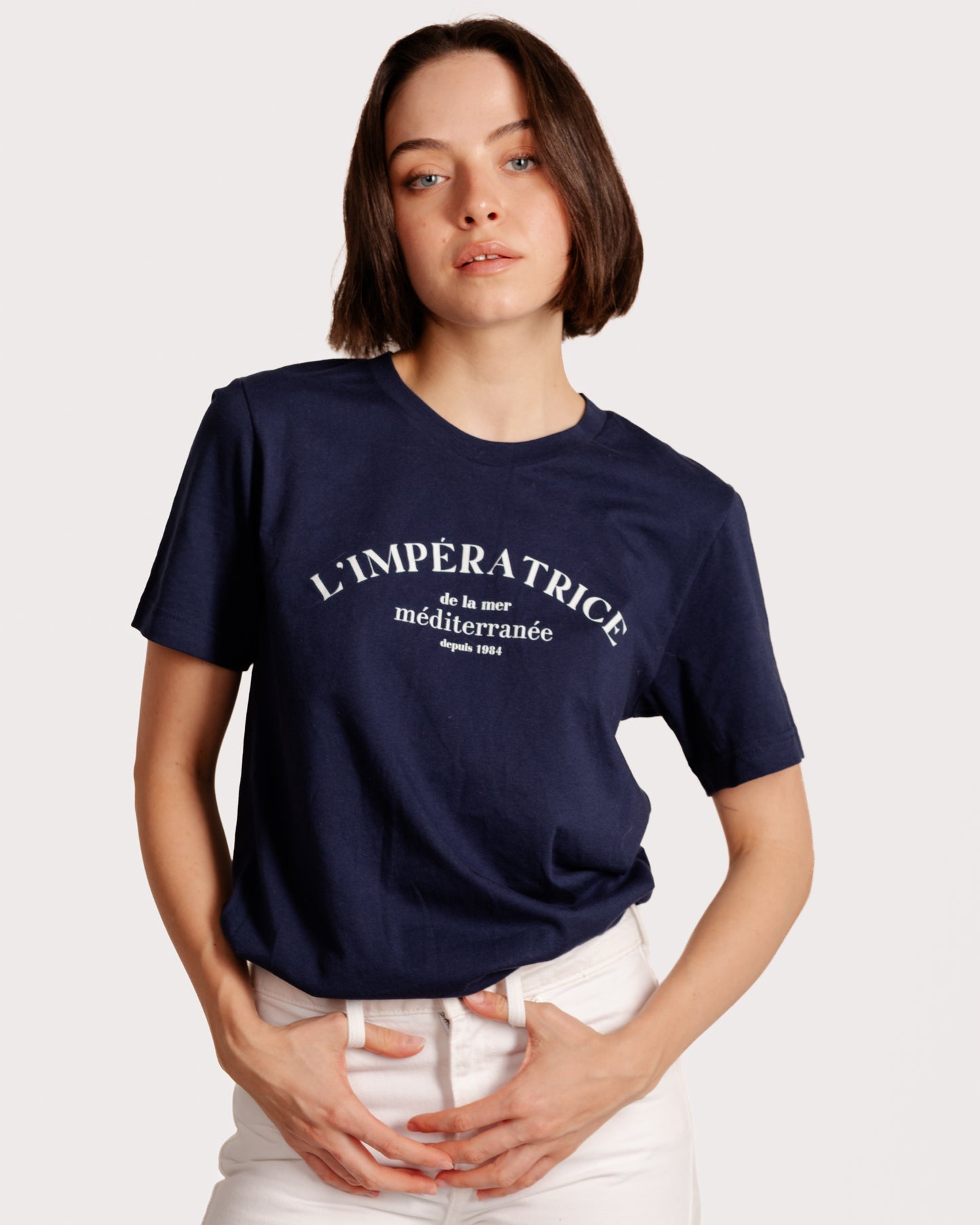 L’impératrice de la Mer Méditerranée T-Shirt