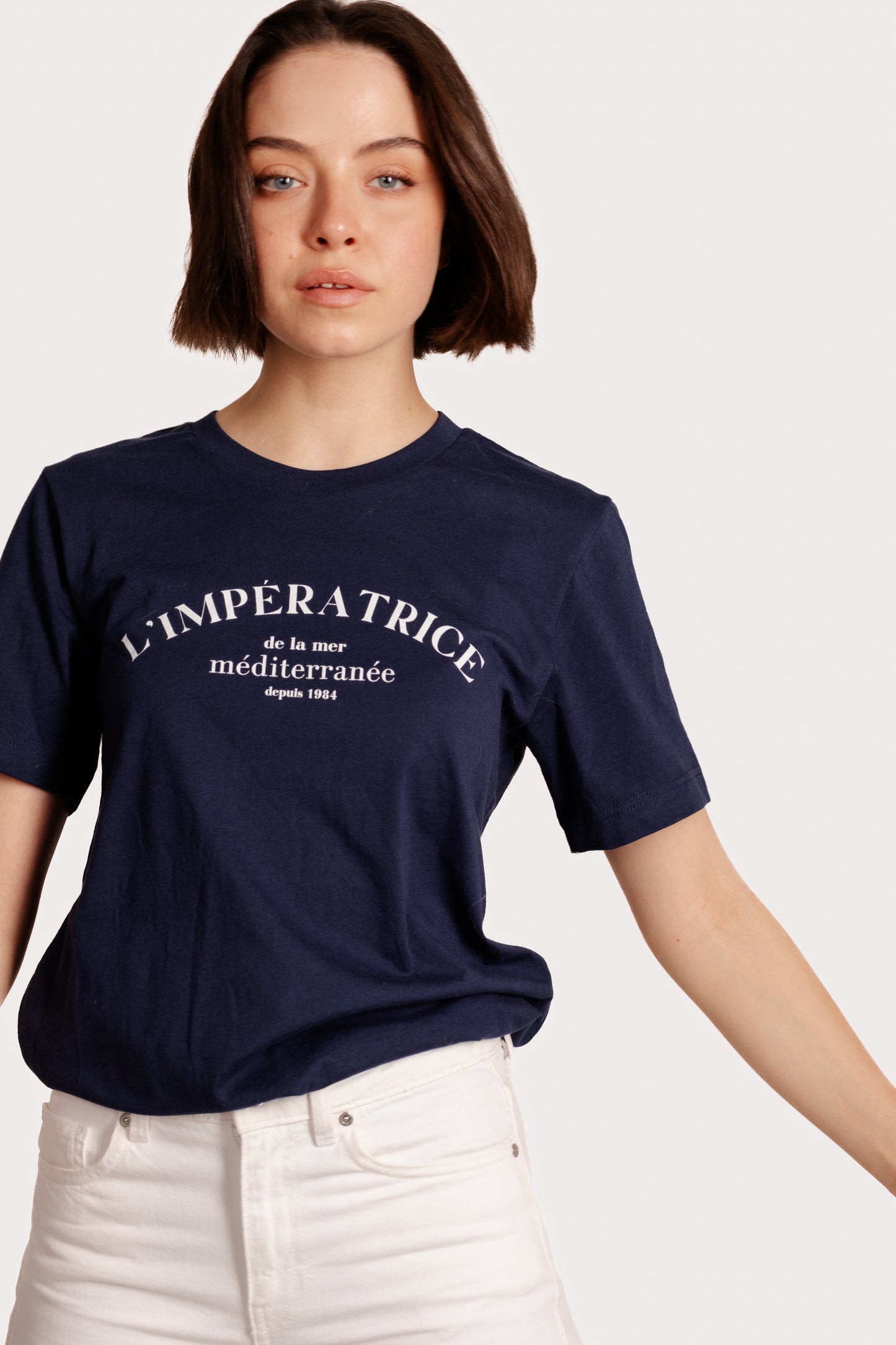 L’impératrice de la Mer Méditerranée T-Shirt