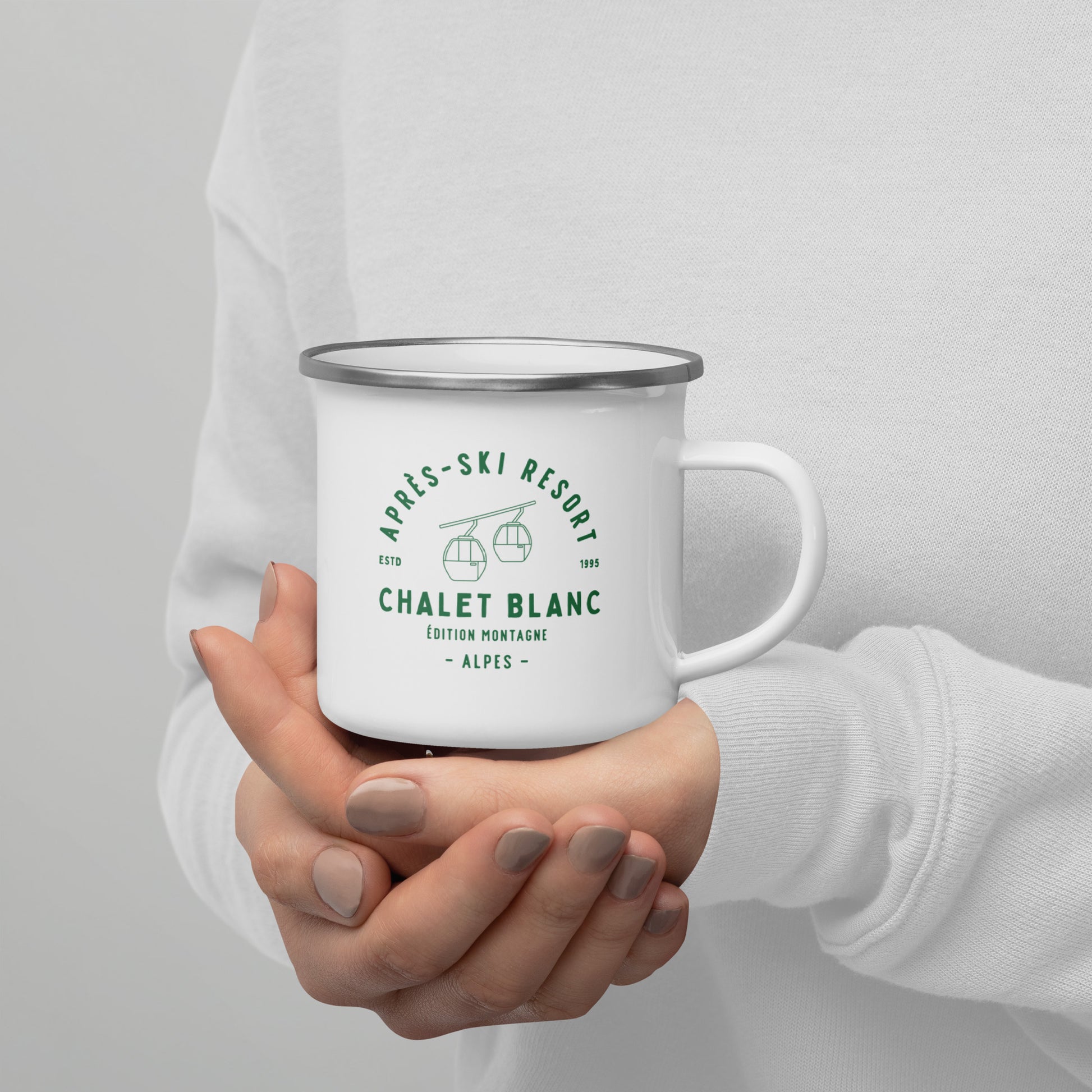 White aprés-ski aesthetic mug for cozy winter drinks
