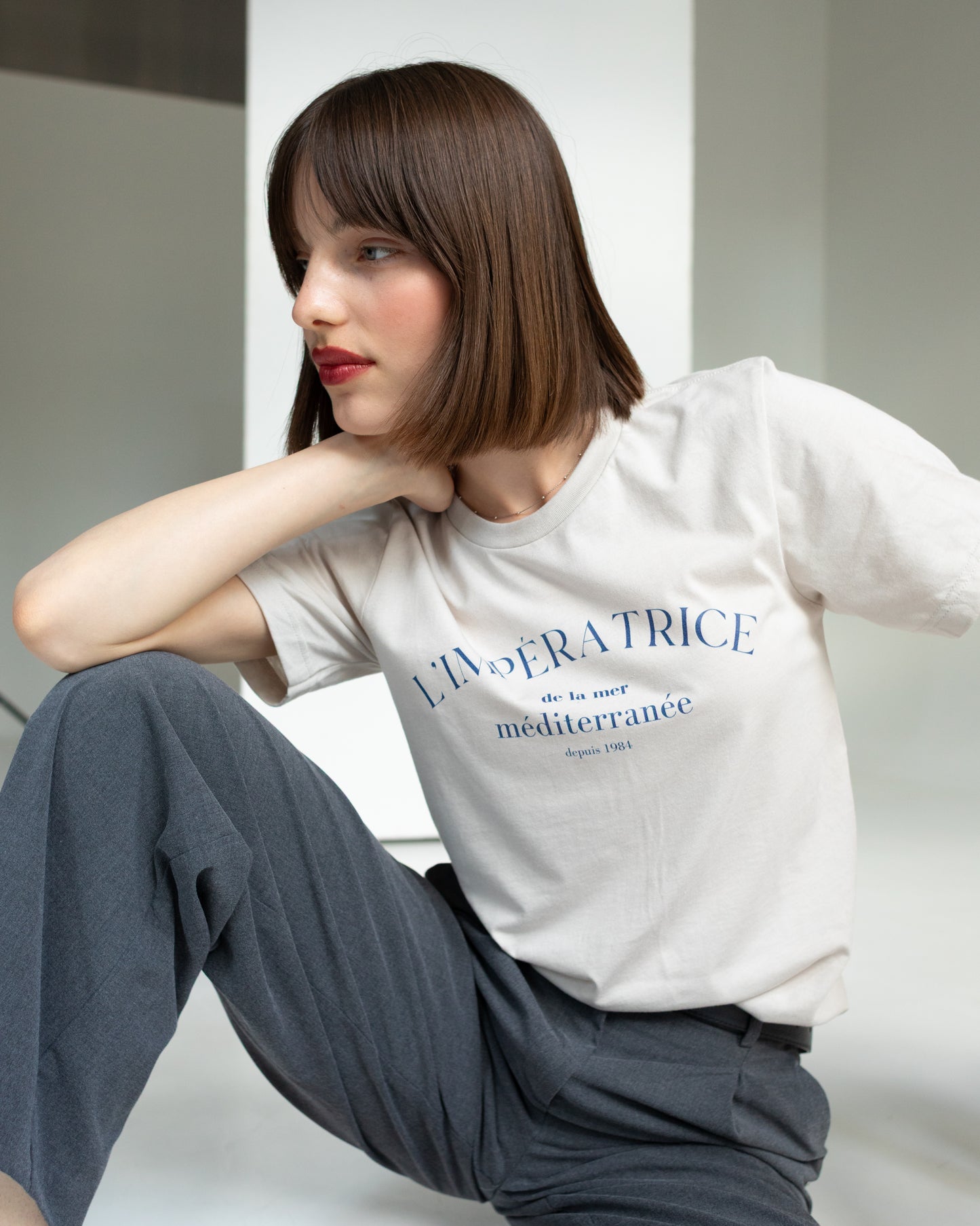 L’impératrice de la Mer Méditerranée T-Shirt – French-Inspired Unisex Tee