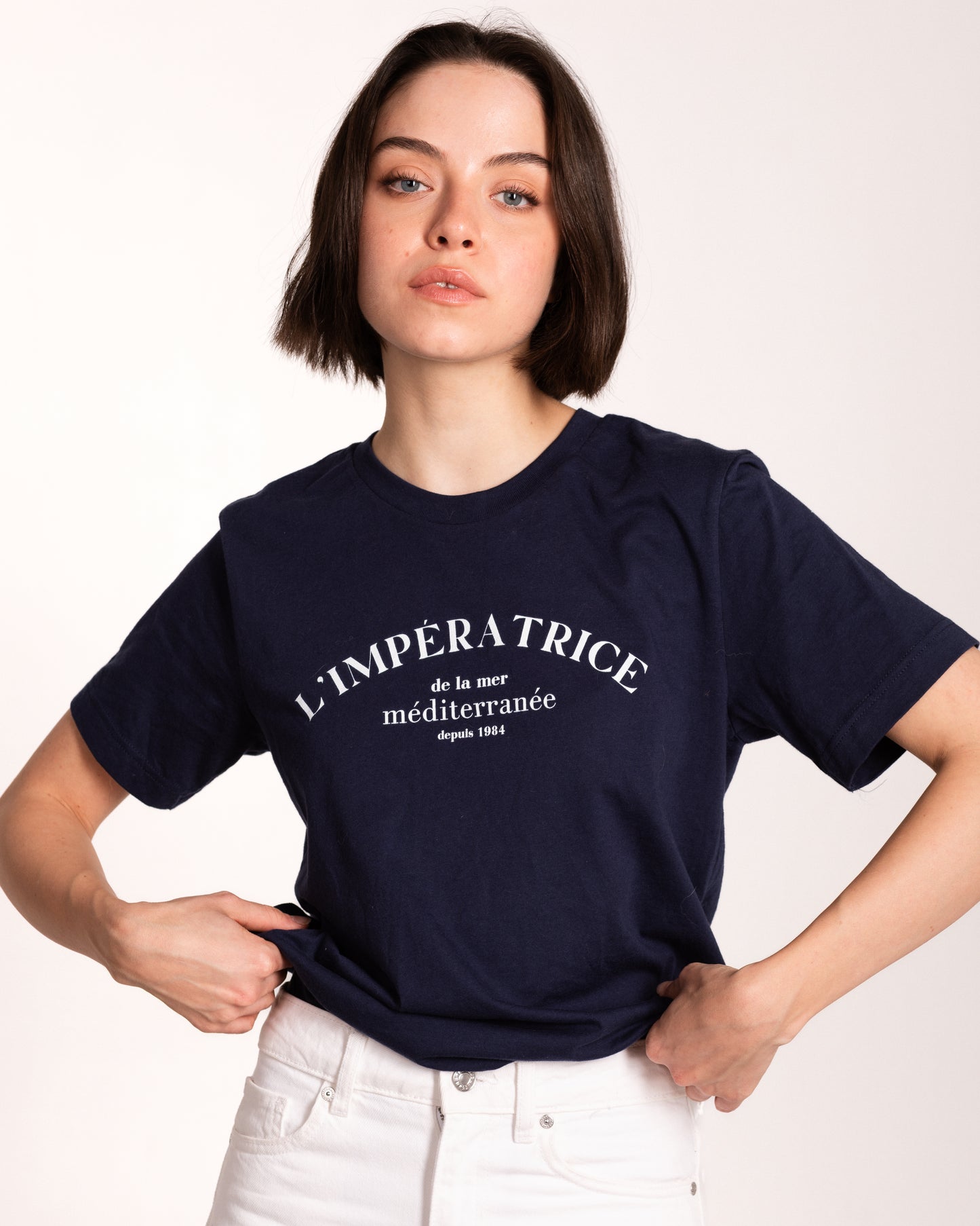 L’impératrice de la Mer Méditerranée T-Shirt